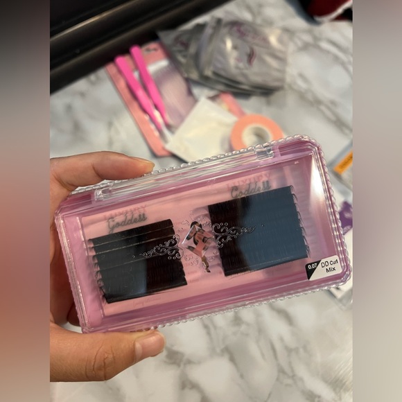 Eyelash Extension Set + Complete tools - Picture 3 of 10